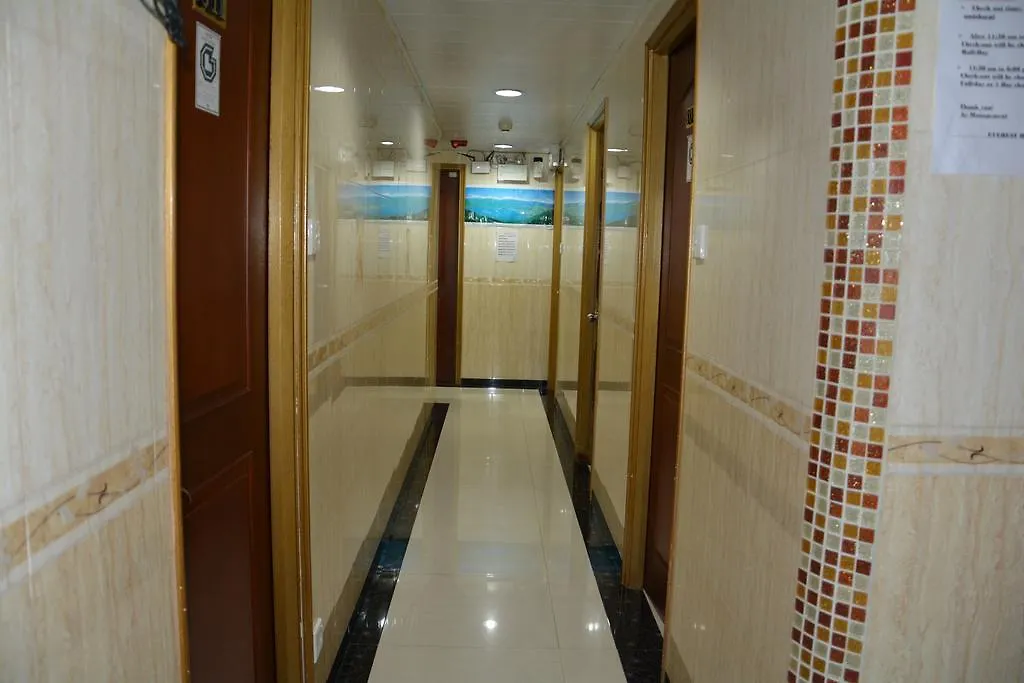 Everest Guest House Гонконг